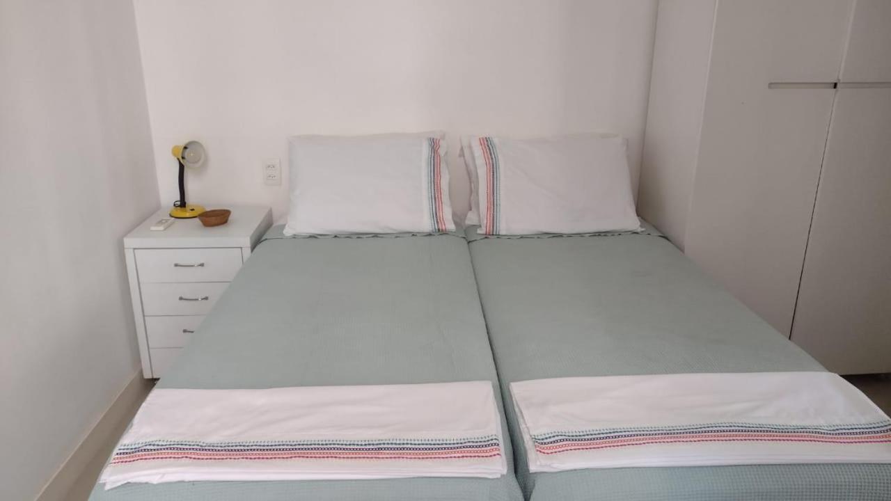 Apartamento em Copacabana - Rua Bolívar - 2 Quartos - Excelente Localização Rio de Janeiro Exterior foto