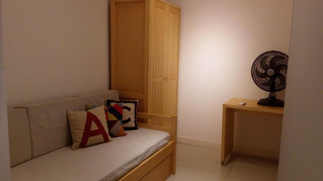 Apartamento em Copacabana - Rua Bolívar - 2 Quartos - Excelente Localização Rio de Janeiro Exterior foto